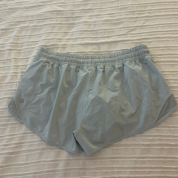 Lululemon Hotty Hot Shorts - Picture 4 of 5